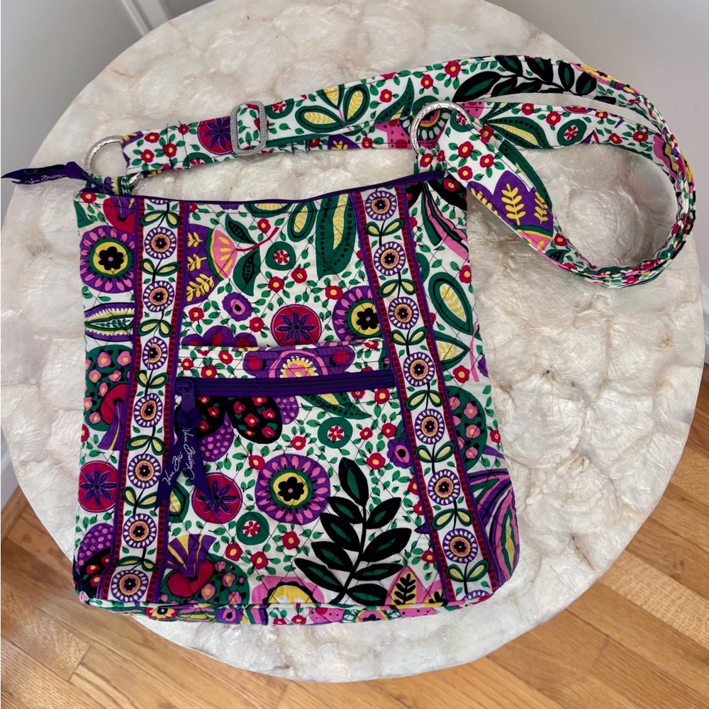 Vera Bradley Hipster bag in retired Viva La Vera pattern